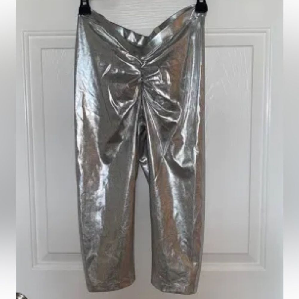 Skims Metallic Swim Capri Silver Pants Ruched Size large new with tags - Picture 2 of 7